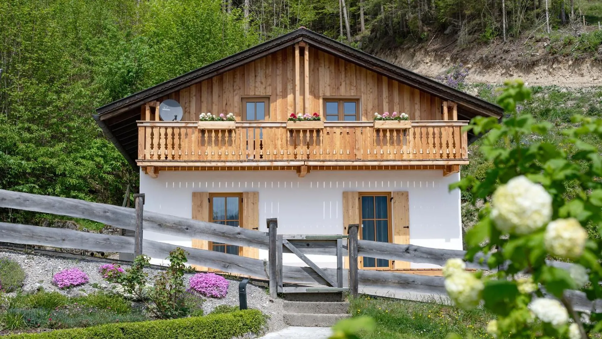 Grabner Riedleiten Berghuette Wildbarren Oberaudorf